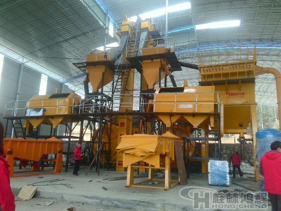 石英砂磨機(jī)，石英砂自磨機(jī)，磨粉機(jī)，制砂機(jī)