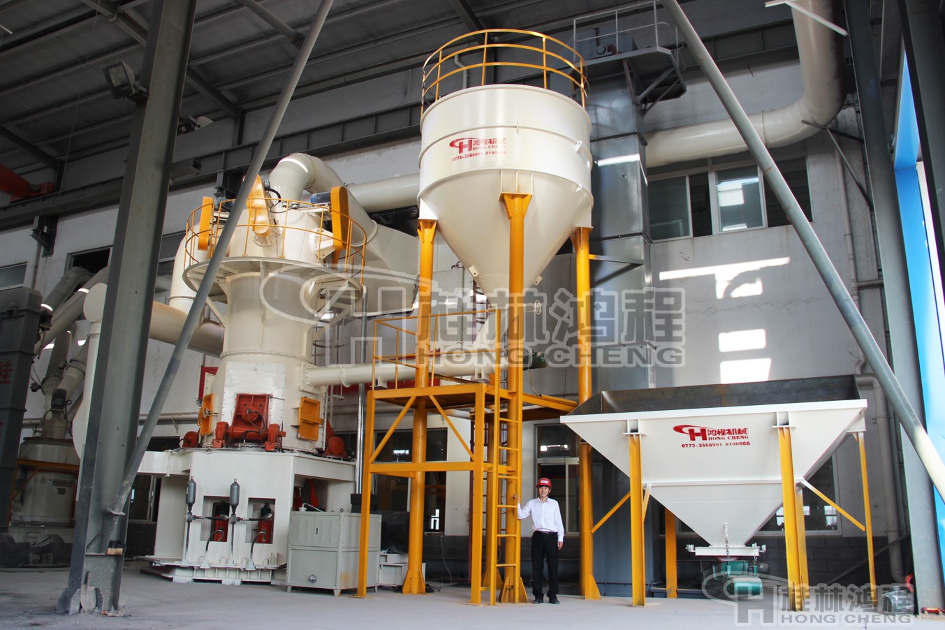 桂林鴻程新型磨粉設(shè)備，方解石超細(xì)粉立磨機(jī)，立磨，80-2500目方解石粉超細(xì)立磨粉機(jī)：HLMX系列超細(xì)立式磨粉機(jī)