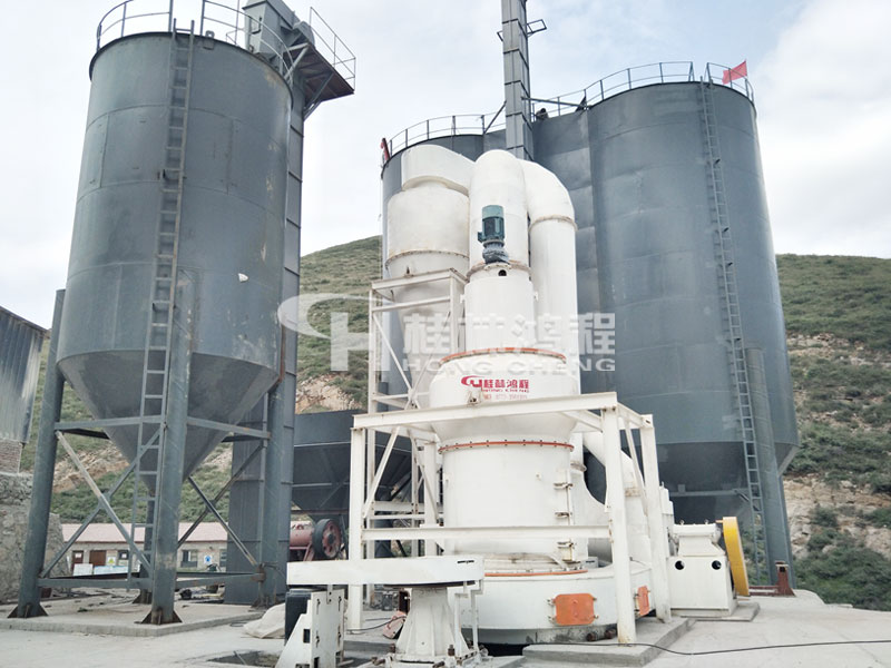 石灰石雷蒙磨粉機(jī)，200目的石灰石粉，石灰石磨粉機(jī)，石灰石粉磨